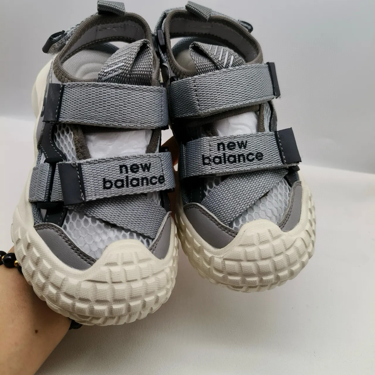 New Balance Sandales Enfant Aventure Noir Crème Sandales Décontractées 5