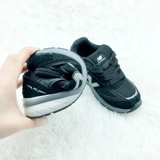 New Balance Sneakers Lifestyle Rose Gris Low-Top Fermeture à sangle Hook-and-Loop 20