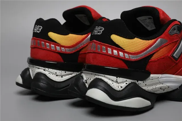 New Balance أحمر برتقالي كعب سميك متعدد الطبقات سويد وشبكة هجينة علوية أحذية نمط حياة 2