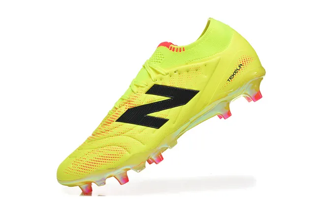 New Balance Tekela 黄色橙色 低帮针织领 不对称系带 钉地足球鞋 4