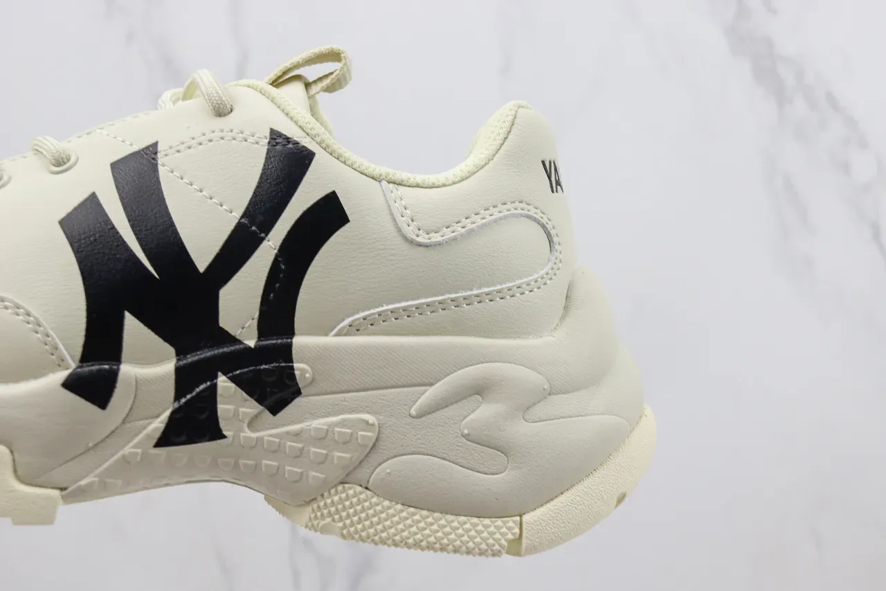 New Era Chunky Runner بيج سول أسود أوفر سايز لوجو الفريق chunky sneakers 7