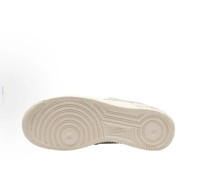 Nike Air Force 1 বেইজ গ্রে লো-টপ পারফোরেটেড টো লাইফস্টাইল স্নিকার্স 2
