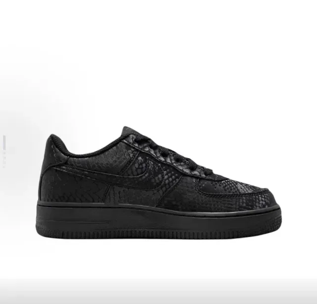 Nike Air Force 1 Monochrome Black Snakeskin Texture Lifestyle Sneakers 6