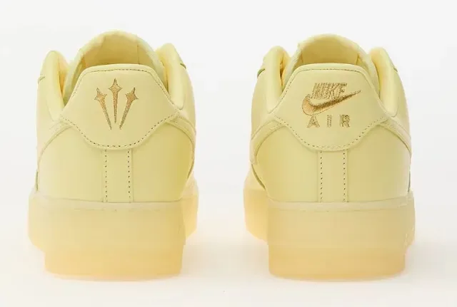 Nike Air Force 1 हल्का पीला लाइफस्टाइल स्नीकर 3