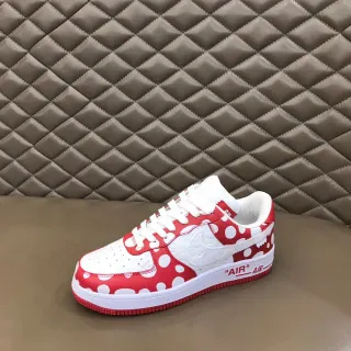 Nike Air Force 1 حذاء رياضي أحمر وأبيض بولكا دوت أسلوب حياة