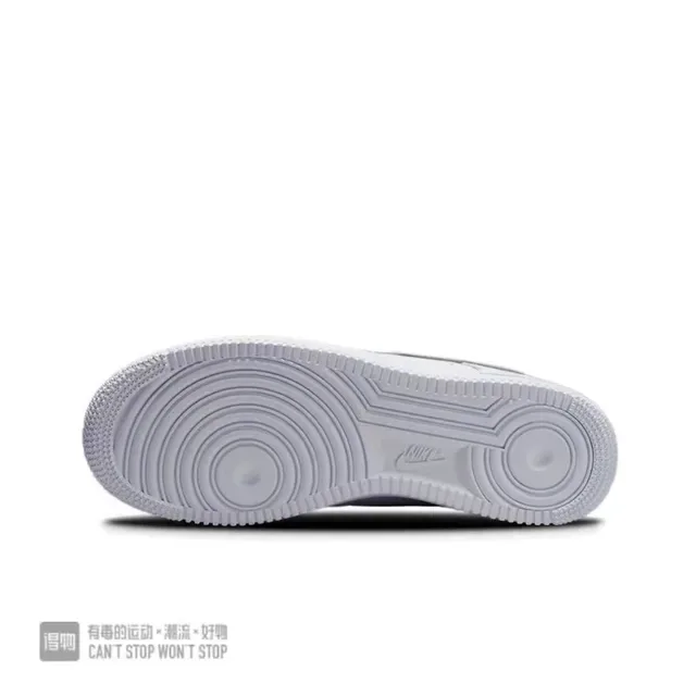 Nike Air Force 1 白色闪光银 Swoosh 金色硬件 生活方式运动鞋 2