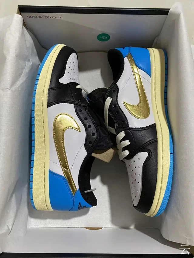 Nike Air Jordan 1 Low 白黑皇家蓝金生活休闲鞋 6