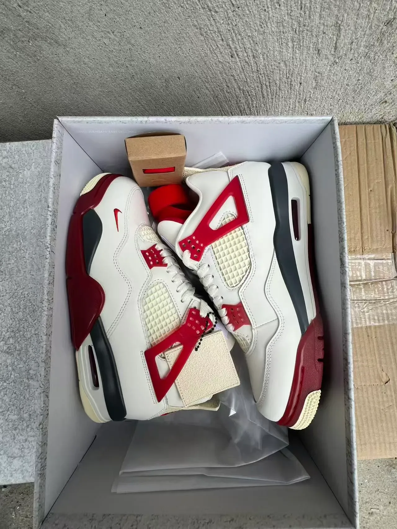 Nike Air Jordan 4 White Red Basketball Shoes 8