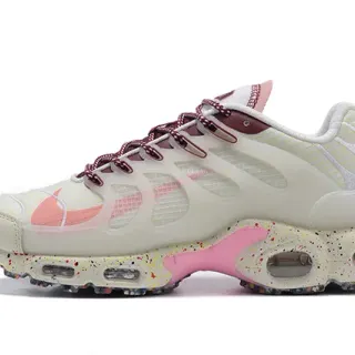 Nike Air Max Plus وردي و بني أحذية نمط حياة