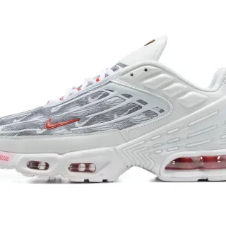 Nike Air Max Plus Tuned Air أبيض رمادي برتقالي لايف ستايل سنيكرز