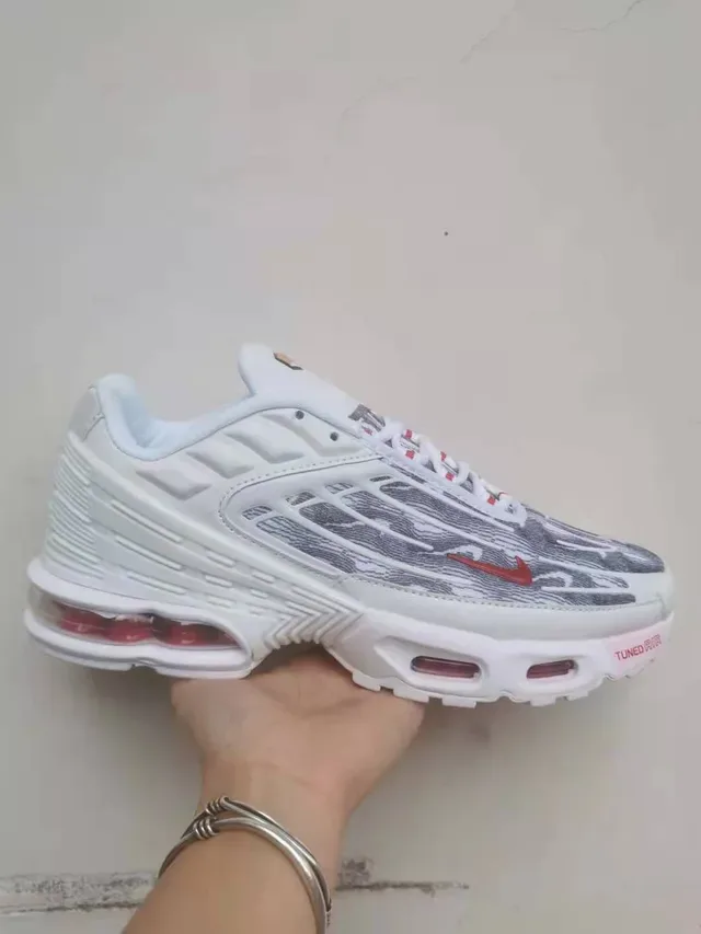 Nike Air Max Plus Tuned Air Sneakers Lifestyle Blanc Gris Orange 5