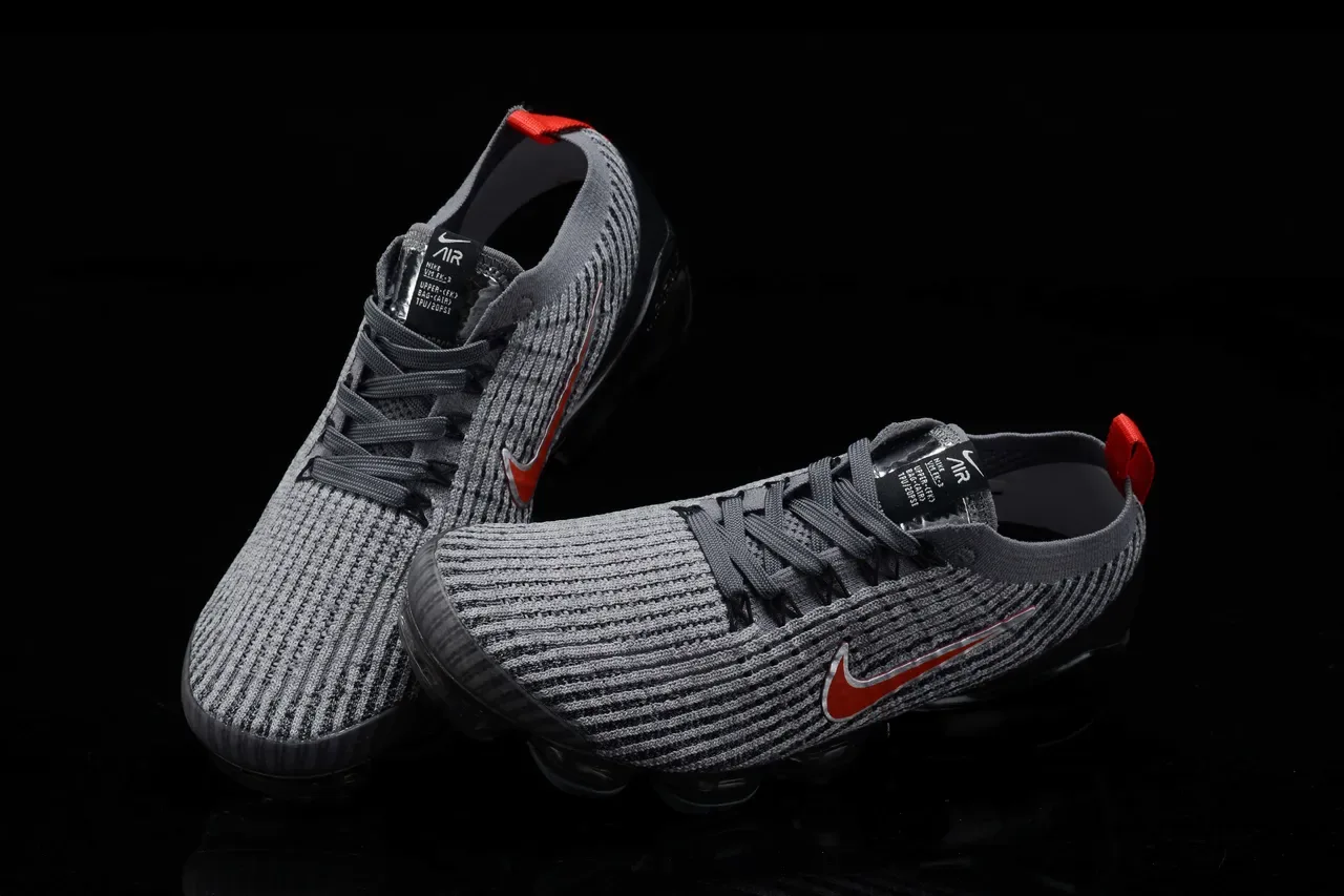 Nike Air VaporMax Flyknit ধূসর, কালো, লাল লাইফস্টাইল স্নিকার 9