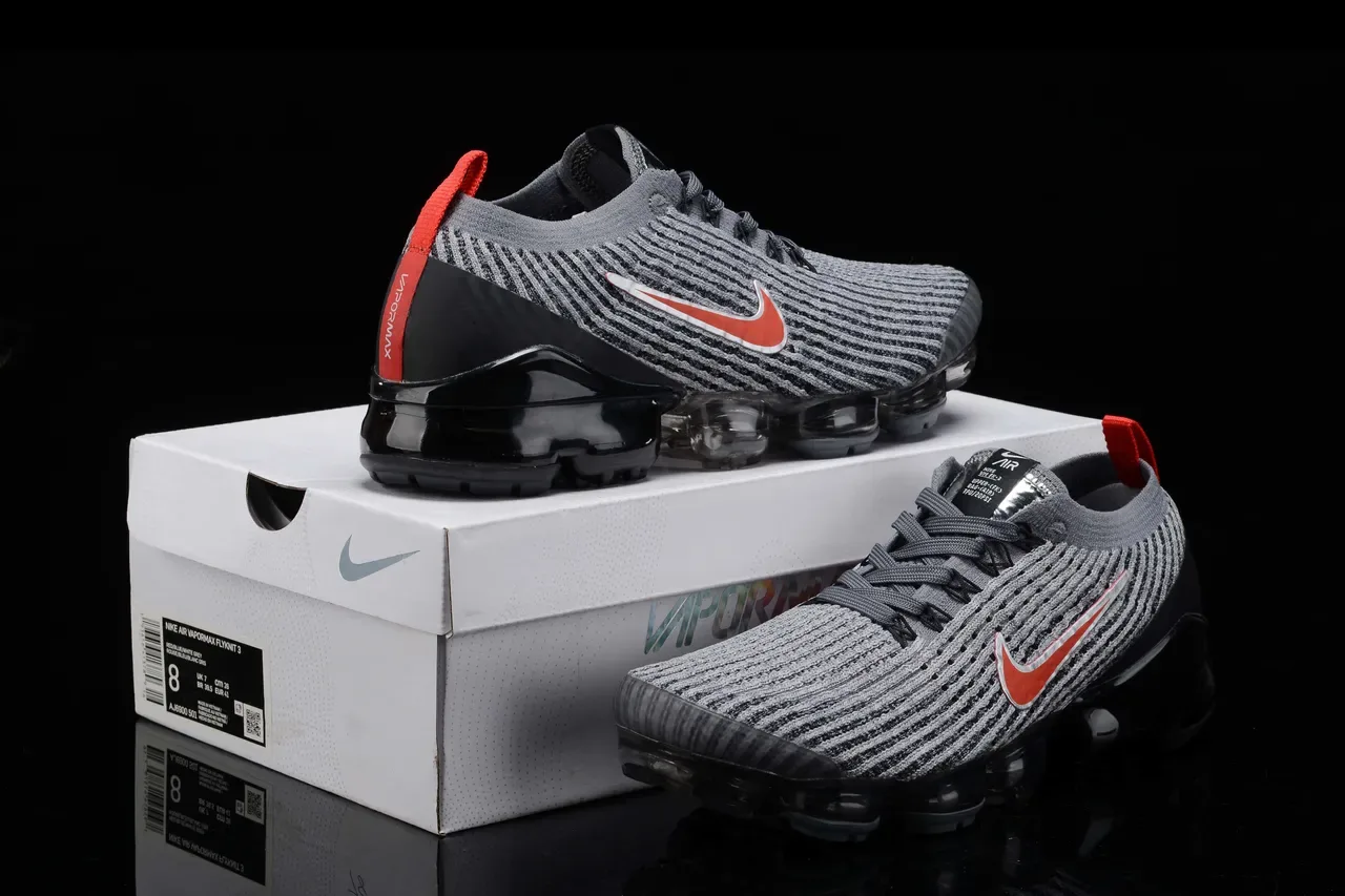Nike Air VaporMax Flyknit ধূসর, কালো, লাল লাইফস্টাইল স্নিকার 16