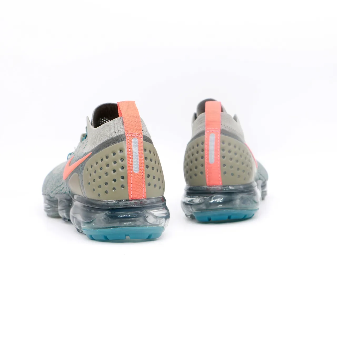 Nike Air VaporMax Flyknit ধূসর নীল গোলাপি লাইফস্টাইল স্নিকার্স 5