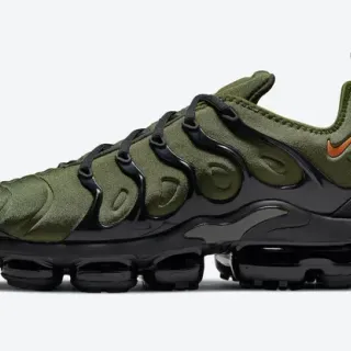 Nike Air VaporMax Plus Vert Olive Noir Sneakers Lifestyle