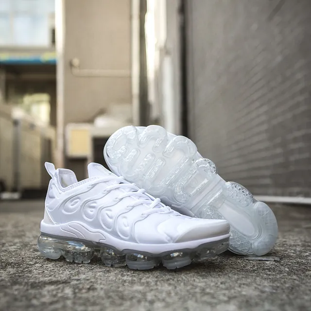 Nike Air VaporMax Plus White Lifestyle Sneakers 13