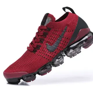 Nike Air VaporMax लाल और काले रनिंग जूते
