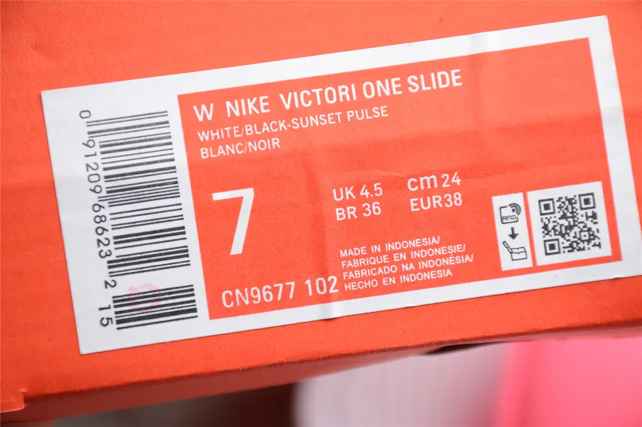 Nike Benassi Slide chinelo rosa e branco 2