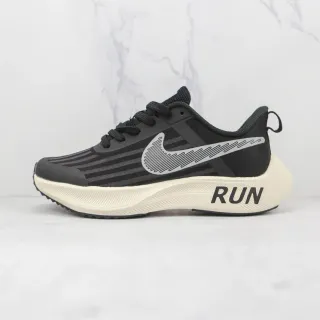 Nike काला भूरा इंजीनियर्ड मेश अपर स्ट्राइप्ड टोनल ओवरले रनिंग शूज