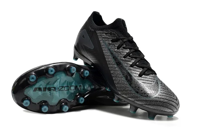 Nike Chaussures de football noir bleu basse collet chaussette tricot texturé upper sol ferme 4