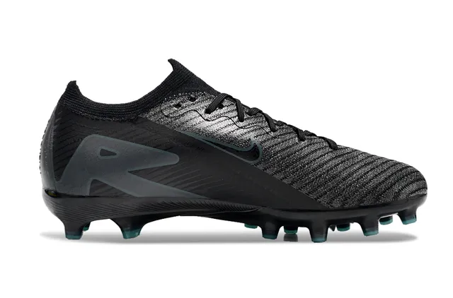Nike Chaussures de football noir bleu basse collet chaussette tricot texturé upper sol ferme 6