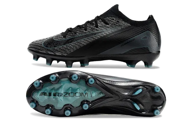 Nike Chaussures de football noir bleu basse collet chaussette tricot texturé upper sol ferme 8