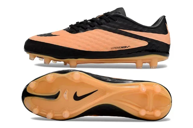 Nike أحذية كرة القدم أسود برتقالي منخفض القطعة علوية صناعية نسيج خلايا النحل أمامية أرضية صلبة 6