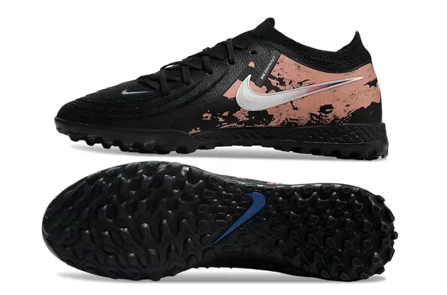 Nike Chaussures de Football Turf Noir et Rose Upper Knit Distressed Graphique en Cuivre 6