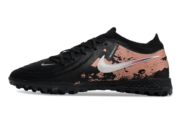 Nike Chaussures de Football Turf Noir et Rose Upper Knit Distressed Graphique en Cuivre 7