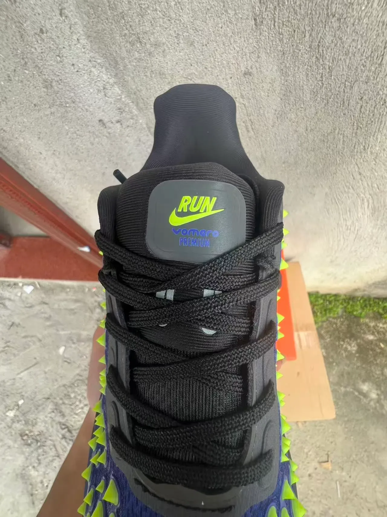 Nike Blue Green Dual Visible Zoom Air Units Low-Top Performance Silhouette Lifestyle Sneakers 4