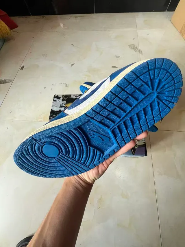 Nike Blue White Leather-Paneled Cupsole Lifestyle Sneakers 6