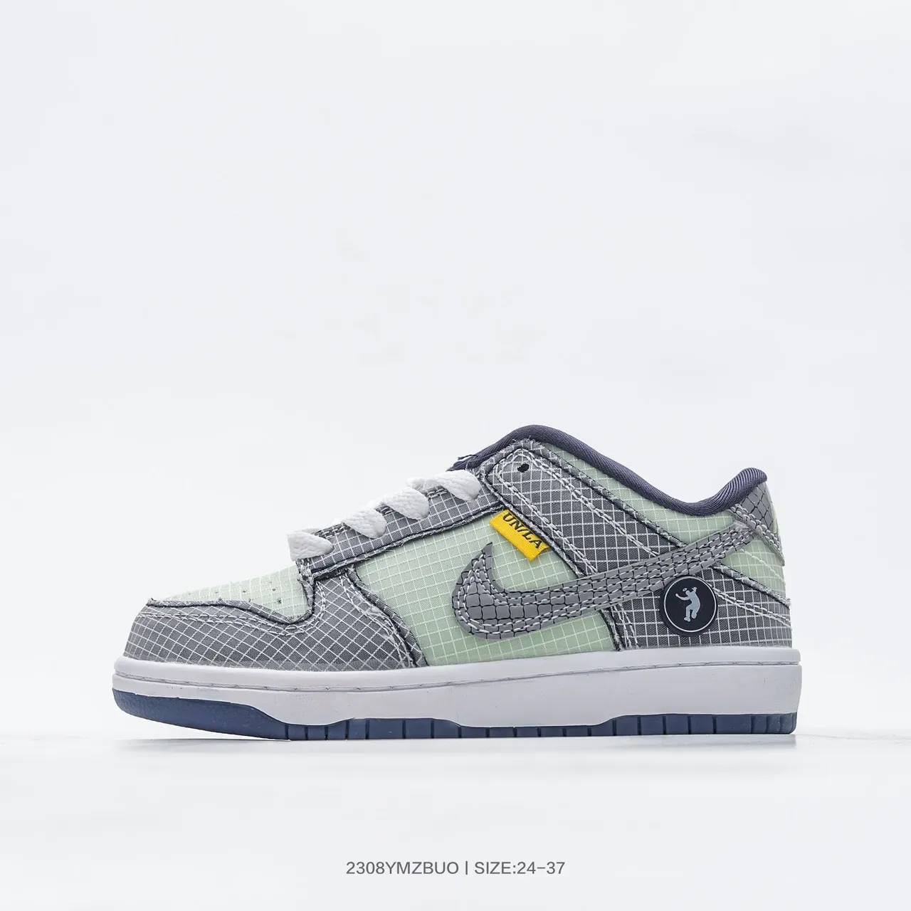 Nike Blue White Low-Top Padded Collar Lifestyle Sneakers 23
