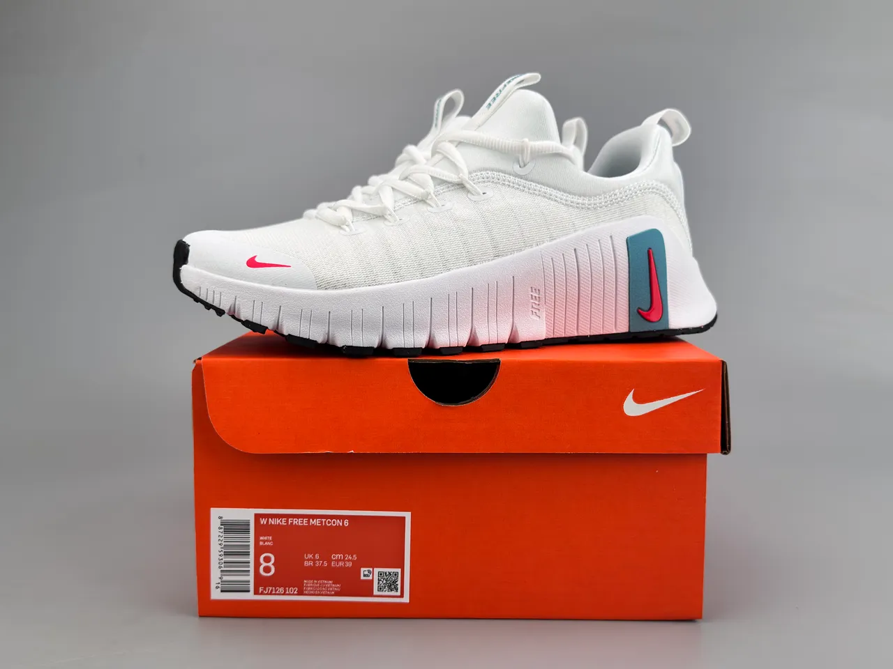 Nike Free RN White Red Knit Upper Segmented Flex Groove Sole Running Shoes 2