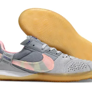Nike Gris Rosa Low-Top Silhouette Malla y Ante Parte superior Interior Fútbol Zapatos
