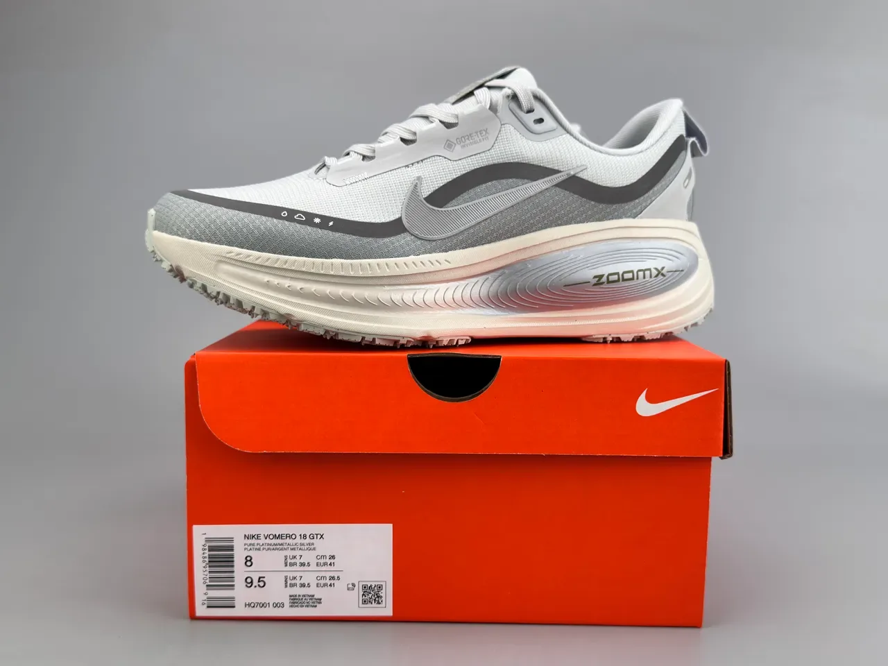 Nike Gray White Mesh Upper GORE-TEX Waterproofing Running Shoes 8