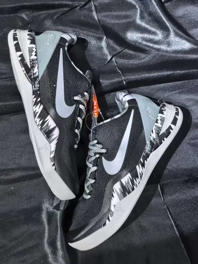 Nike Kobe Zapatos de Baloncesto Negro Gris Blanco Zapatos de Baloncesto 2