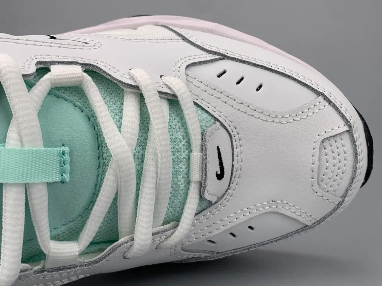 Nike M2K Tekno blanc vert menthe sneakers chunky 4