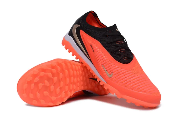 Nike Orange Black Low-Cut Shoe Asymmetrical Lacing System Turf Soccer Shoes 3
