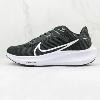 Nike Pegasus 40 काला और सफेद रनिंग जूते