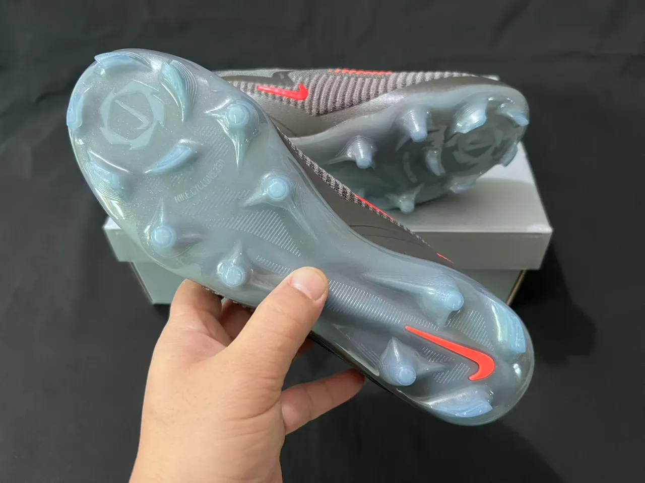 Nike Phantom GT Noir Iridiscent Vert Firm-Ground Chaussures de Football 2