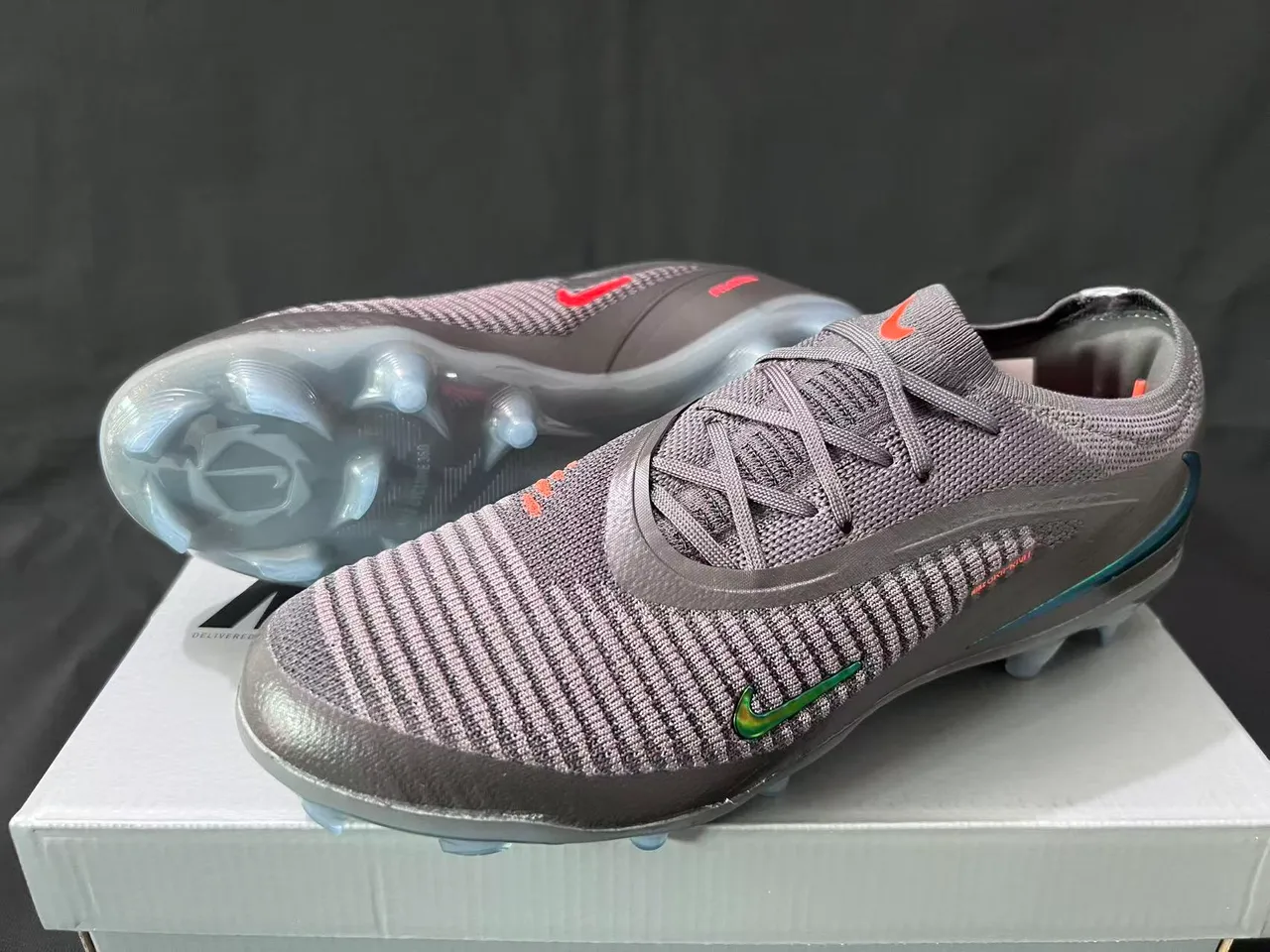 Nike Phantom GT Noir Iridiscent Vert Firm-Ground Chaussures de Football 9