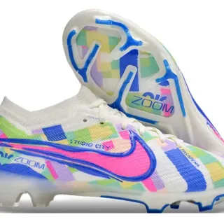 Nike Phantom GT Studio City Multicolor Chaussures de football à crampons pour terrain ferme
