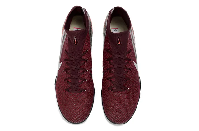 Nike Phantom GT Turf sapatos de futebol com estampado de leopardo borgonha para grama 2