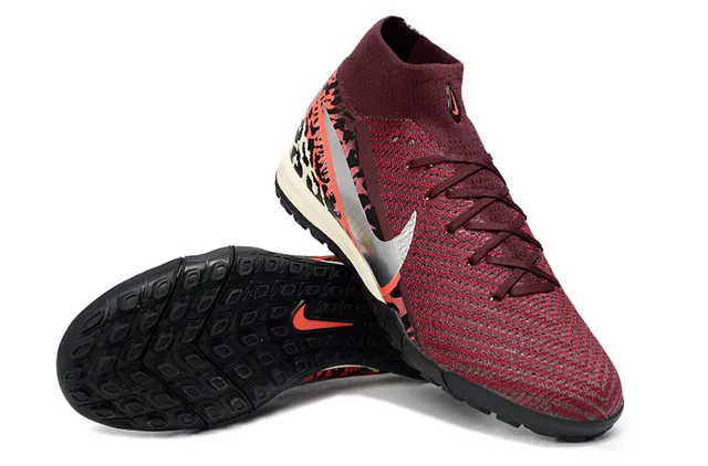 Nike Phantom GT Turf sapatos de futebol com estampado de leopardo borgonha para grama 3