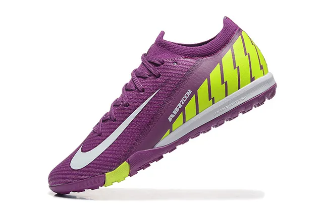 Nike Phantom GT Turf Purple and Neon Yellow Turf أحذية كرة القدم 5
