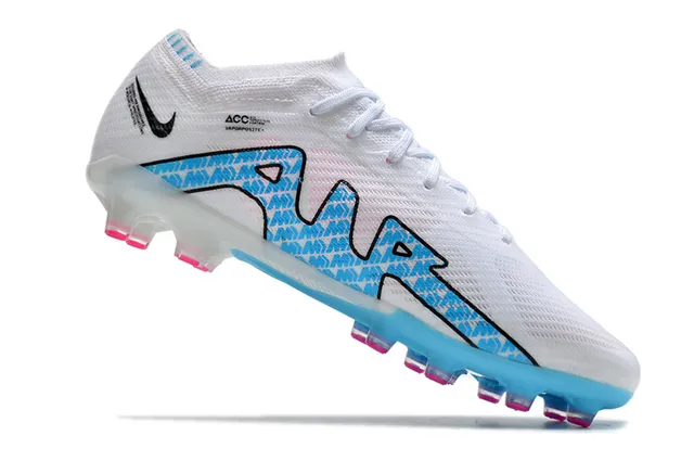 Nike Phantom GT zapatillas de fútbol blanco y azul con upper Flyknit, de corte bajo en tobillo Firm-Ground 2