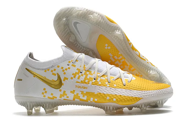 Nike Phantom GT White Firm-Ground 足球鞋 3