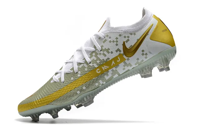Nike Phantom GT White Firm-Ground 足球鞋 18