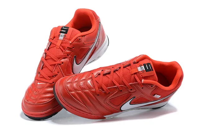 Nike Rojo Negro Cuero Acolchado Superior Cuello Bajo Zapatillas de Fútbol Indoor 4