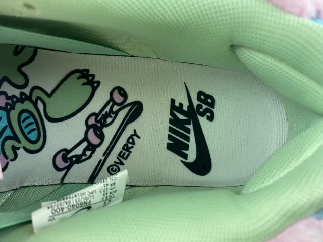 Nike SB Dunk Low Corduroy Faux Fur Cartoon Patch Skateboard Shoes 9